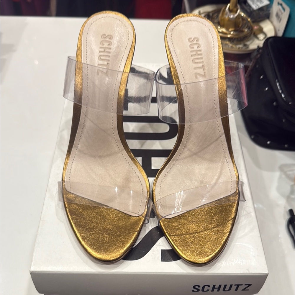 SCHUTZ Gold and White Heels Modern Elegance